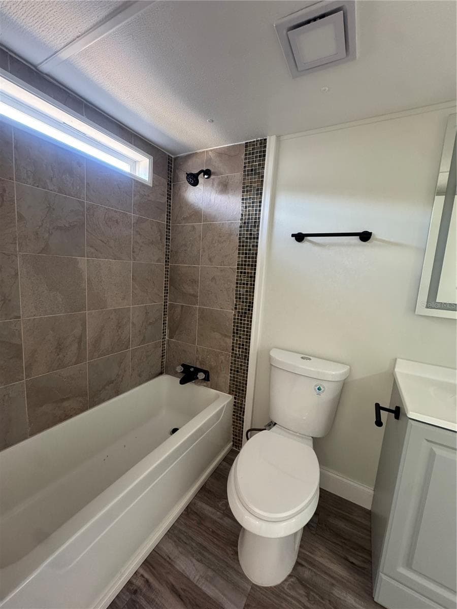 5035 SOUTHSHORE DRIVE — photo 23 of 33