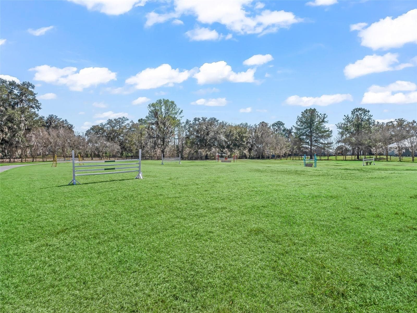 3030 95TH AVENUE ROAD — photo 44 of 53