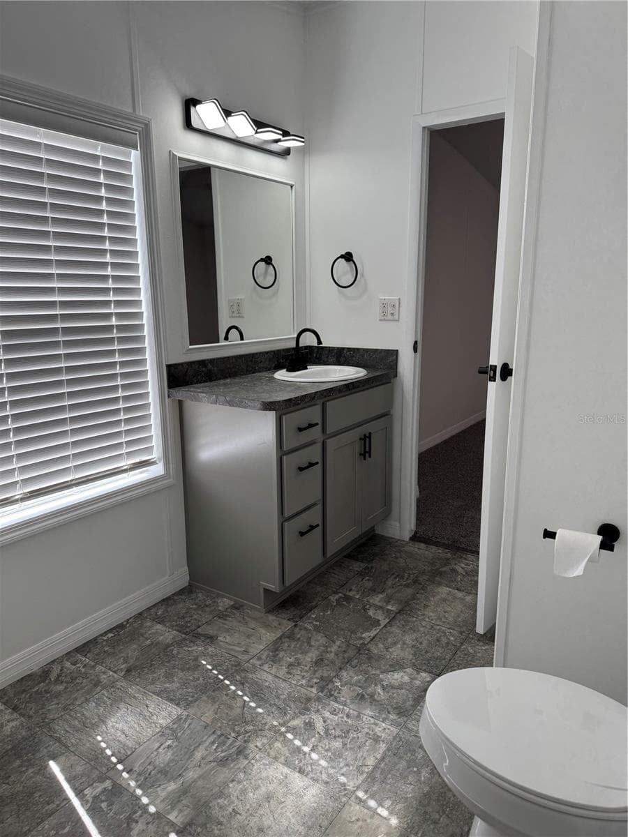 5525 EVANS STREET — photo 13 of 20