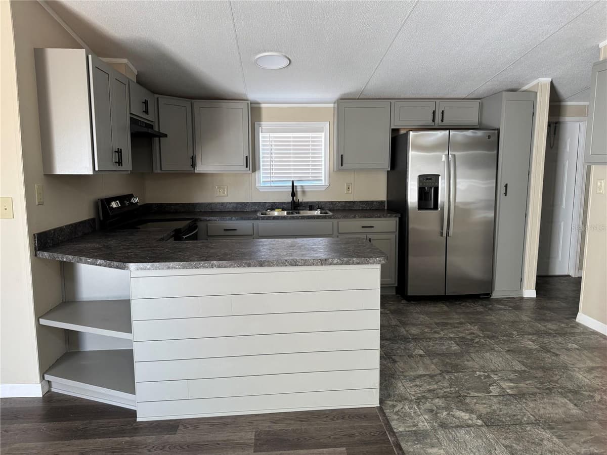 5525 EVANS STREET — photo 8 of 20