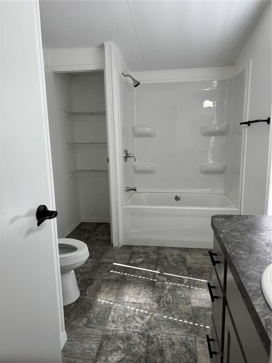 5525 EVANS STREET — photo 12 of 20