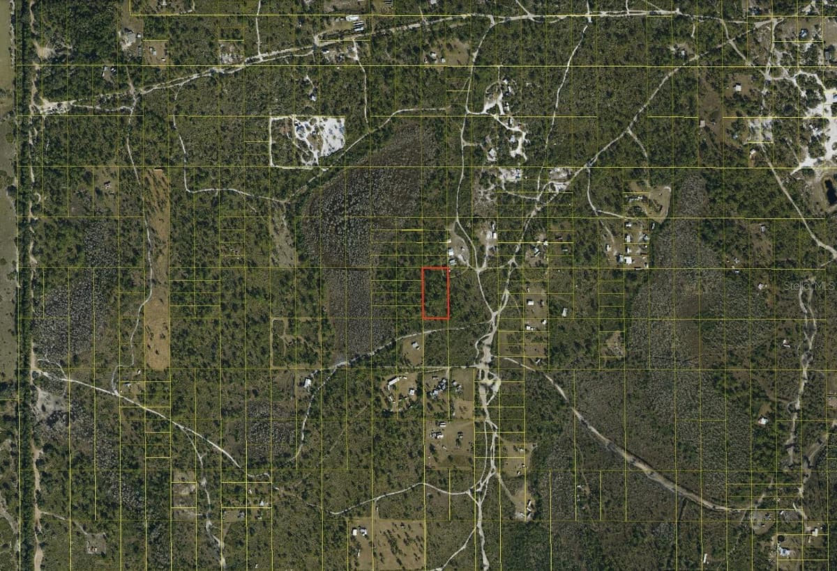 SUBURBAN ESTS SEC 25...2332 002D — photo 6 of 7