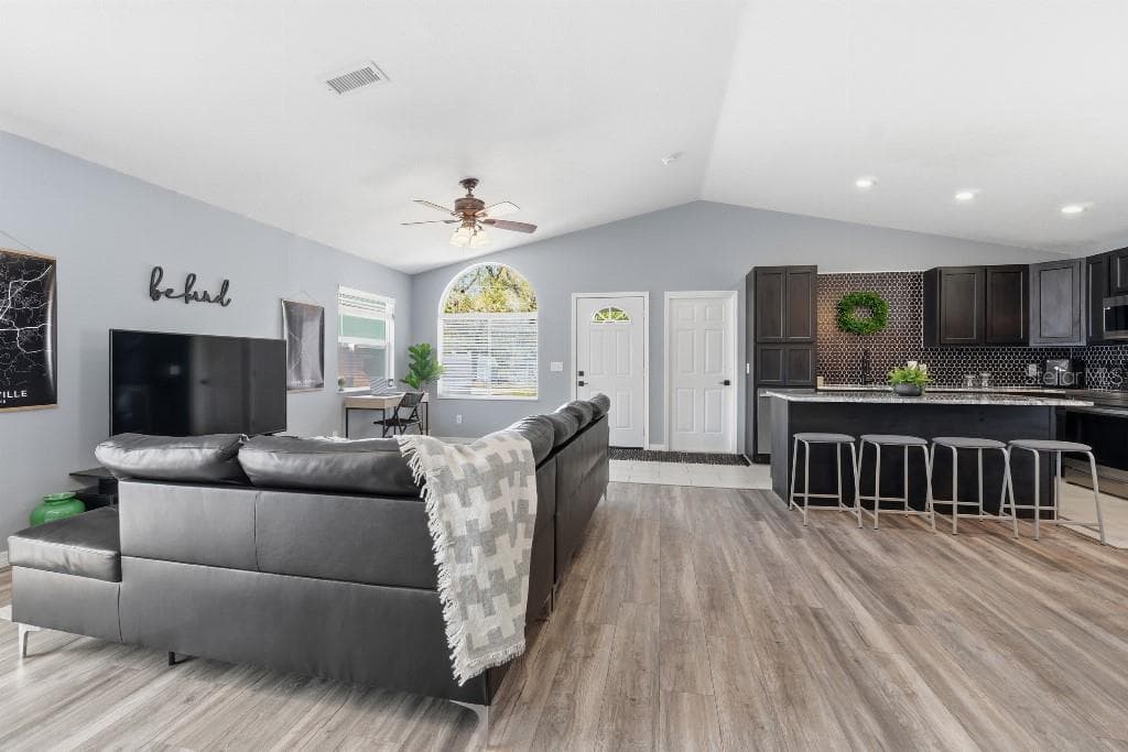 25130 ENSLEY ROAD — photo 5 of 15