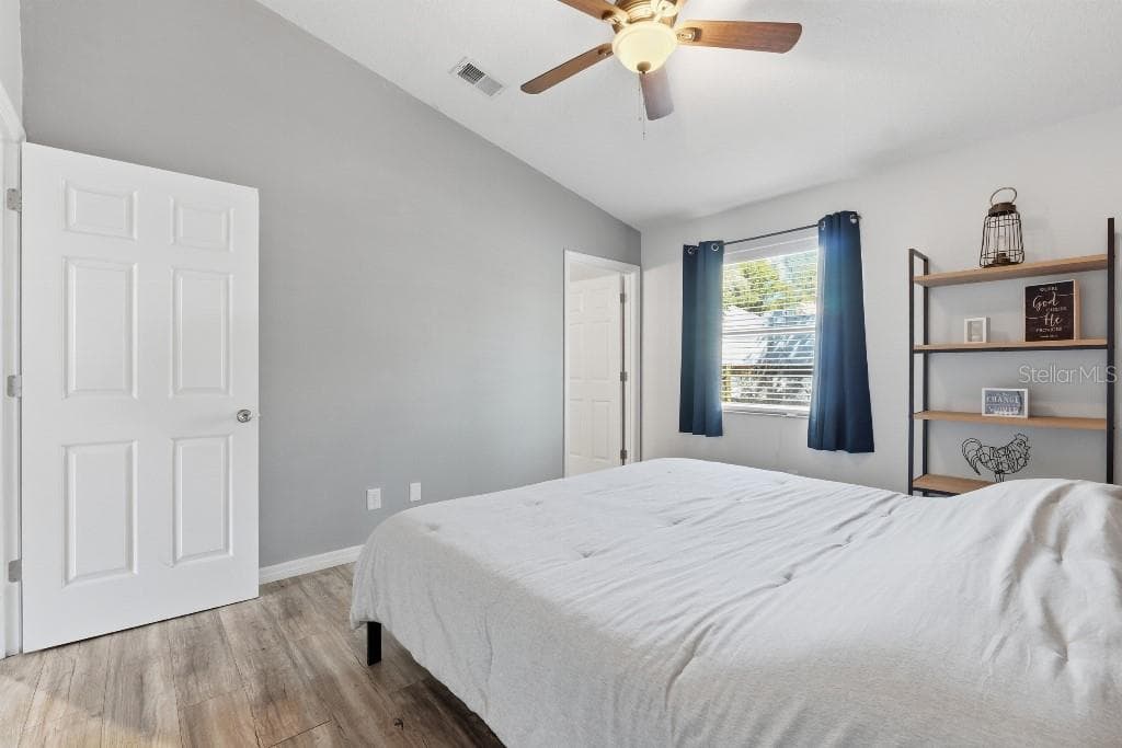 25130 ENSLEY ROAD — photo 9 of 15