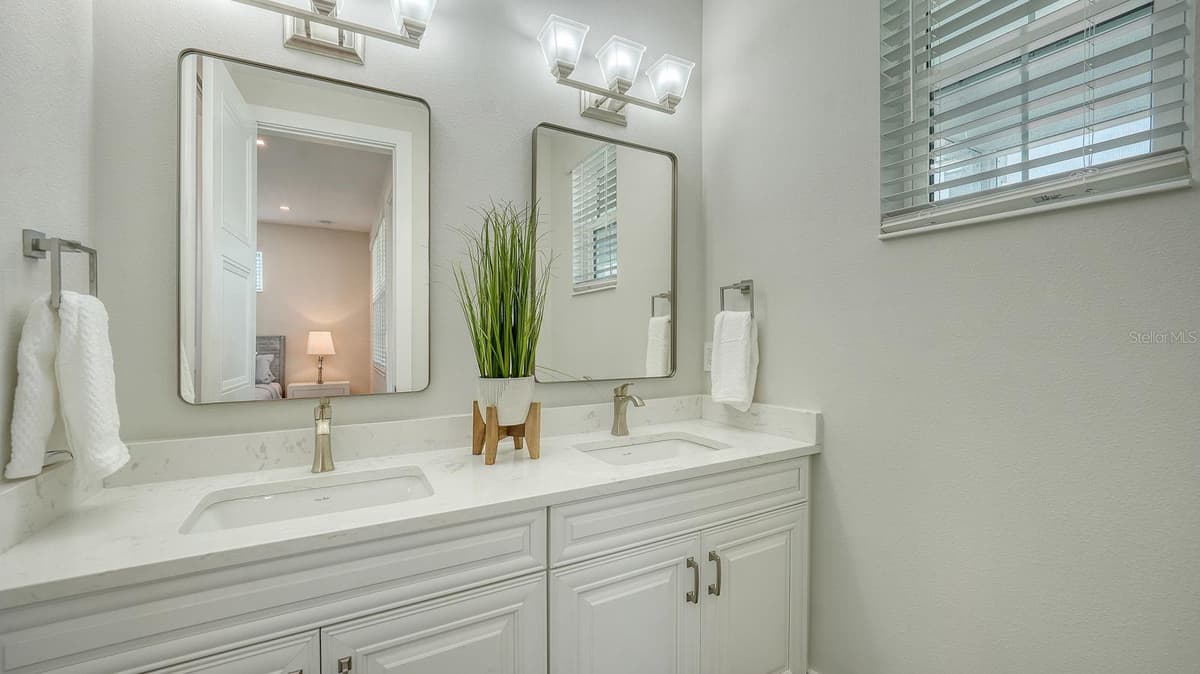 12413 GULF BREEZE TERRACE — photo 25 of 37