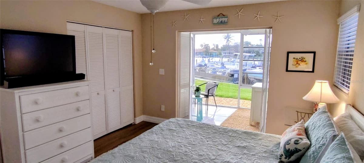 1351 BAYSHORE DRIVE — photo 16 of 39