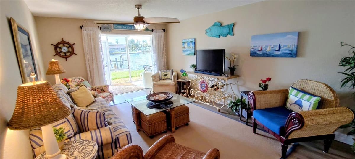 1351 BAYSHORE DRIVE — photo 15 of 39