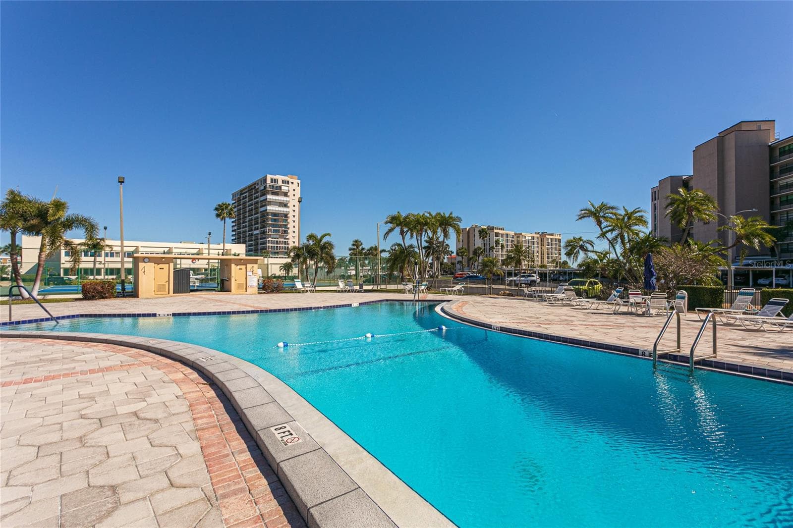 7600 SUN ISLAND DRIVE — photo 24 of 31