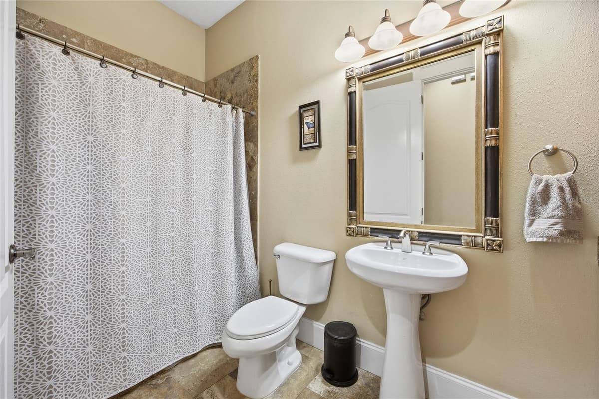 15389 105TH TERRACE ROAD — photo 35 of 47