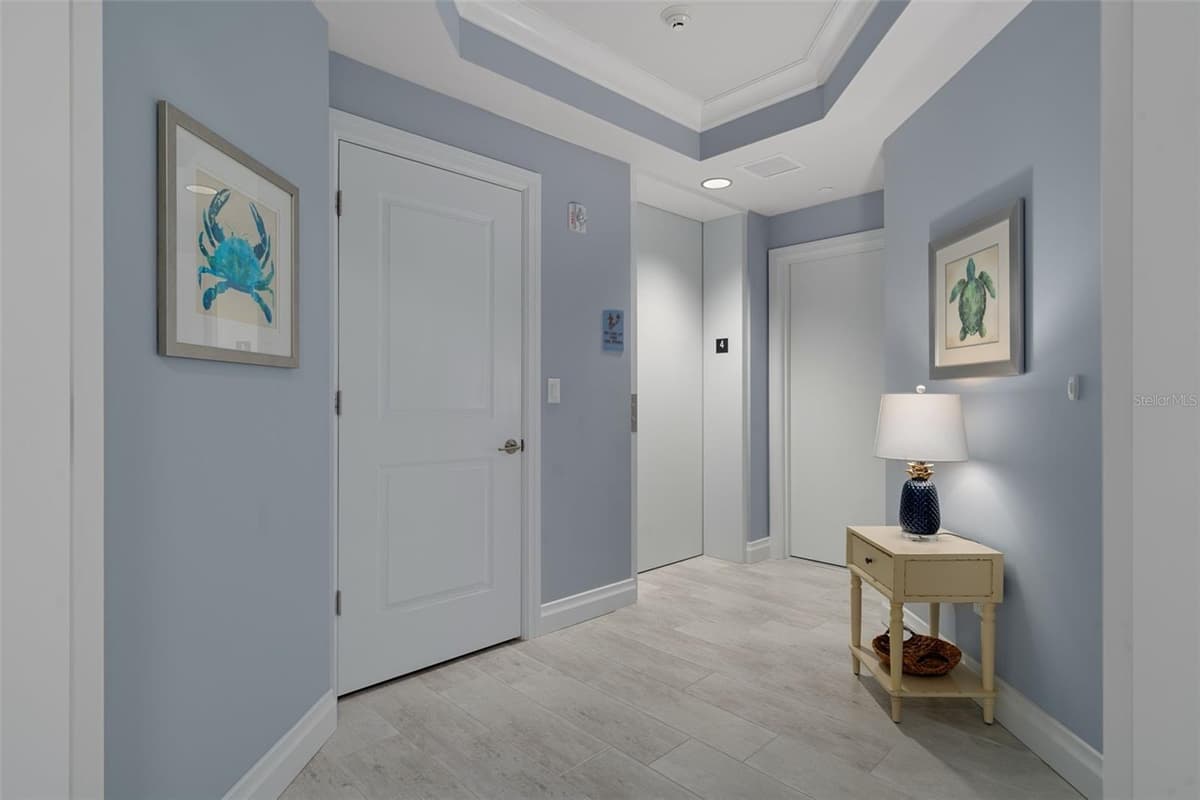 650 COLLANY ROAD — photo 41 of 49