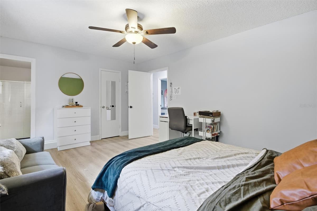 431 OLD HIATUS RD AVENUE — photo 41 of 52