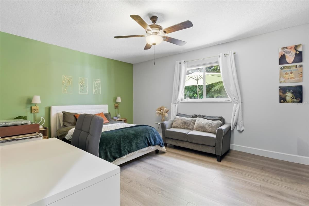 431 OLD HIATUS RD AVENUE — photo 40 of 52