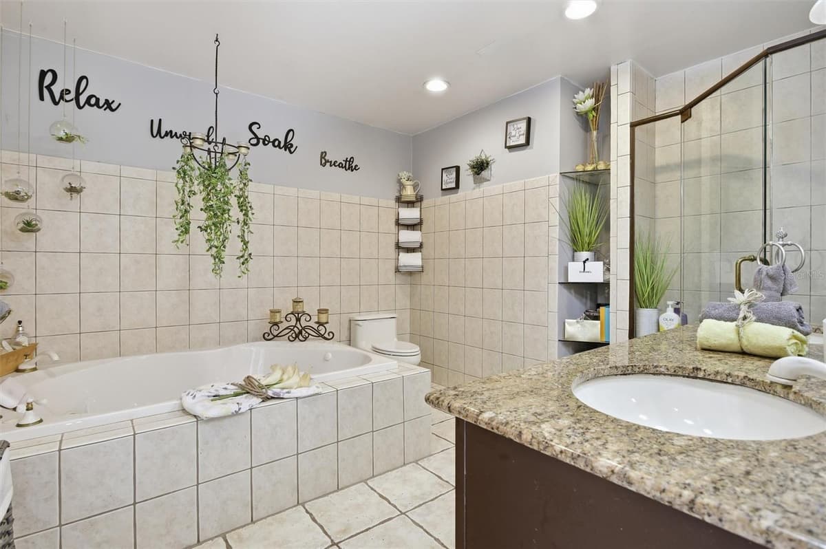 431 OLD HIATUS RD AVENUE — photo 37 of 52