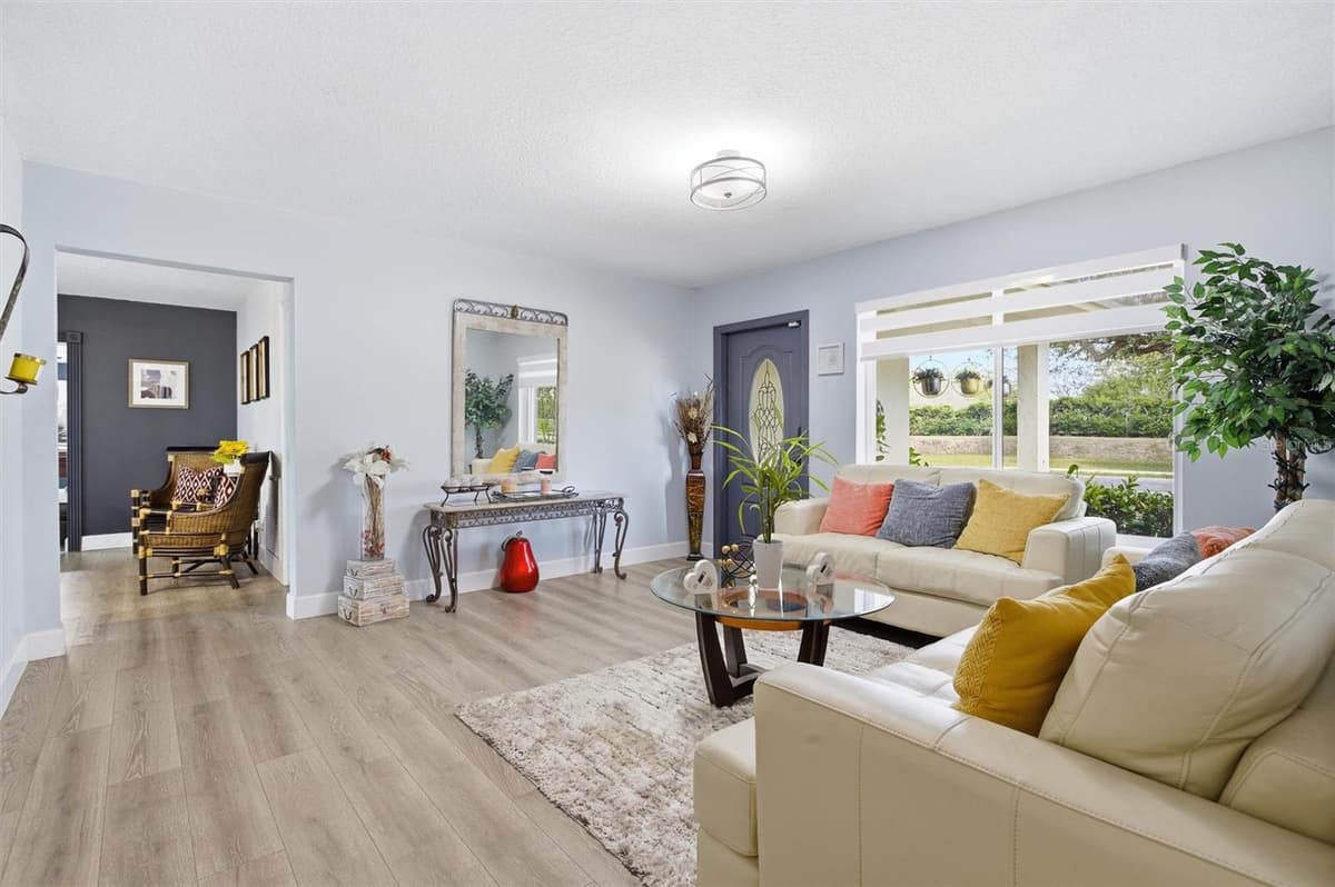 431 OLD HIATUS RD AVENUE — photo 30 of 52