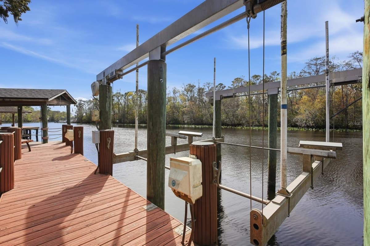 6595 COLLIER ROAD — photo 87 of 100