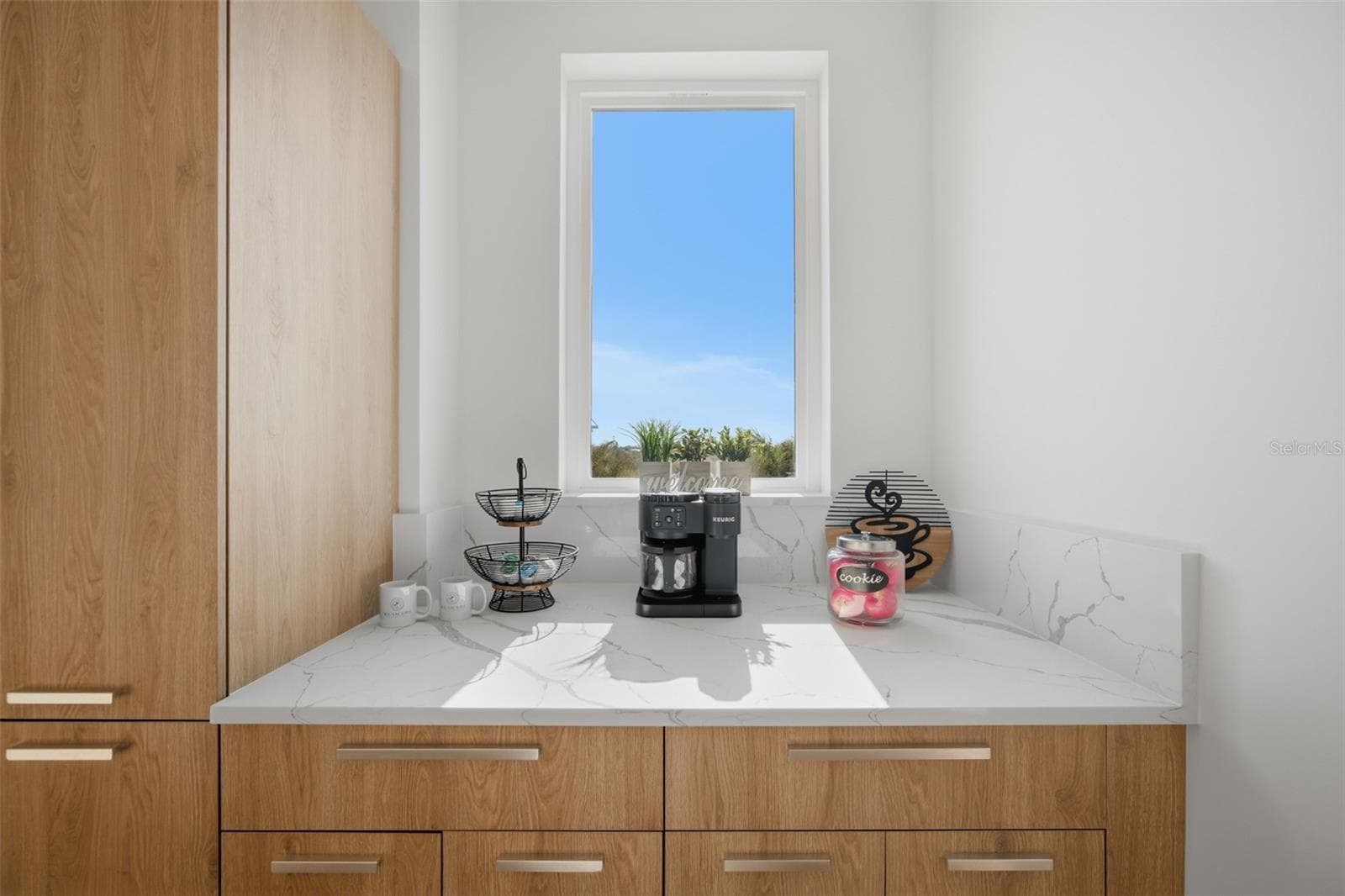 5956 AQUA RESERVE BOULEVARD — photo 11 of 50