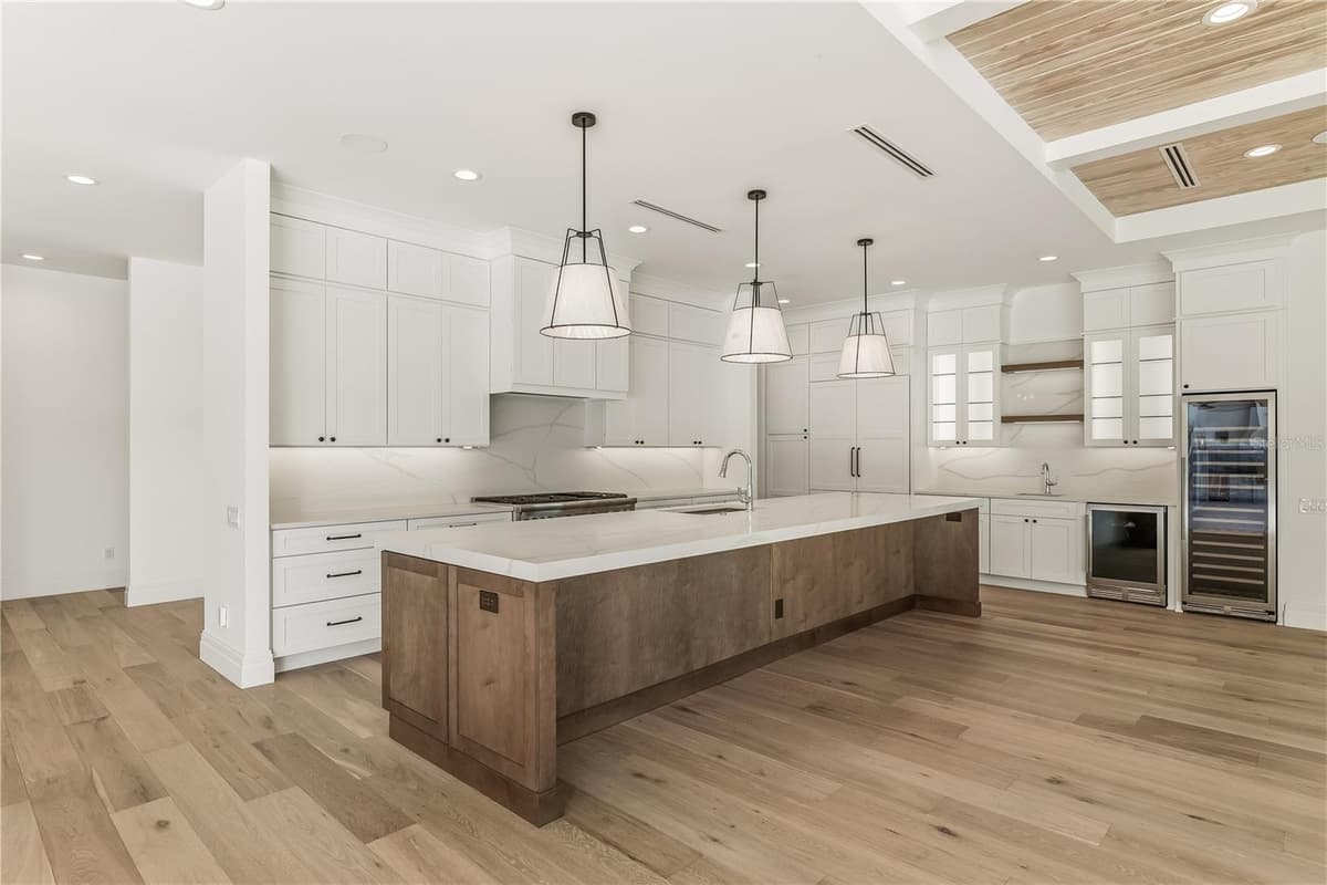 9901 GASPARILLA PASS BOULEVARD — photo 8 of 54