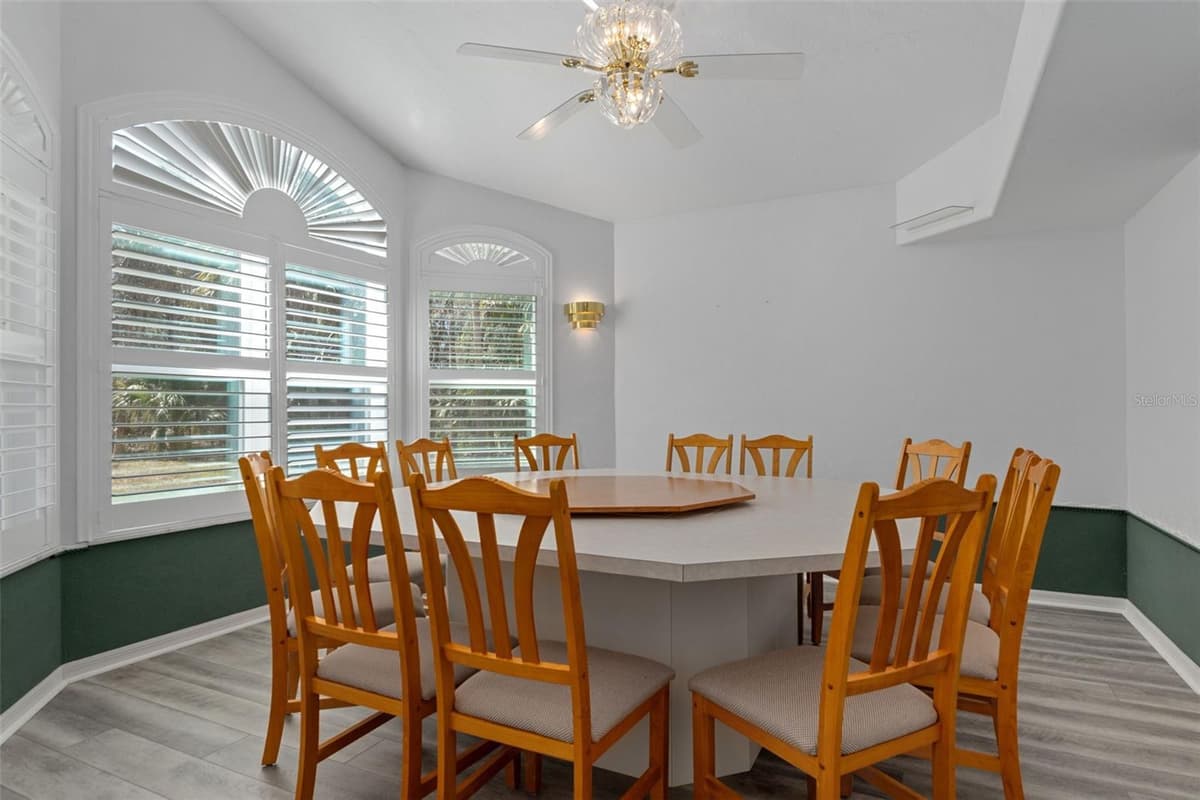 35 CAPTAINS COVE ROAD — photo 8 of 70