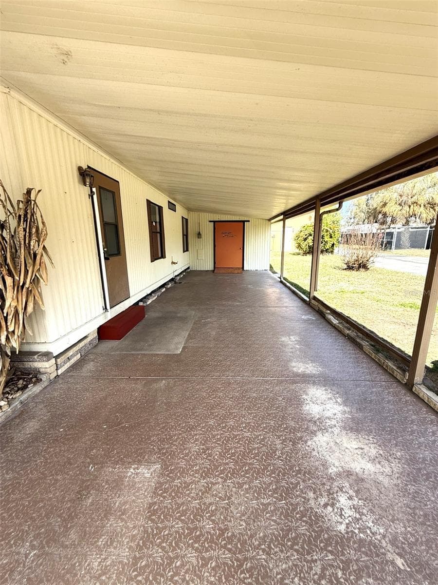 2055 FLORAL AVENUE — photo 20 of 25