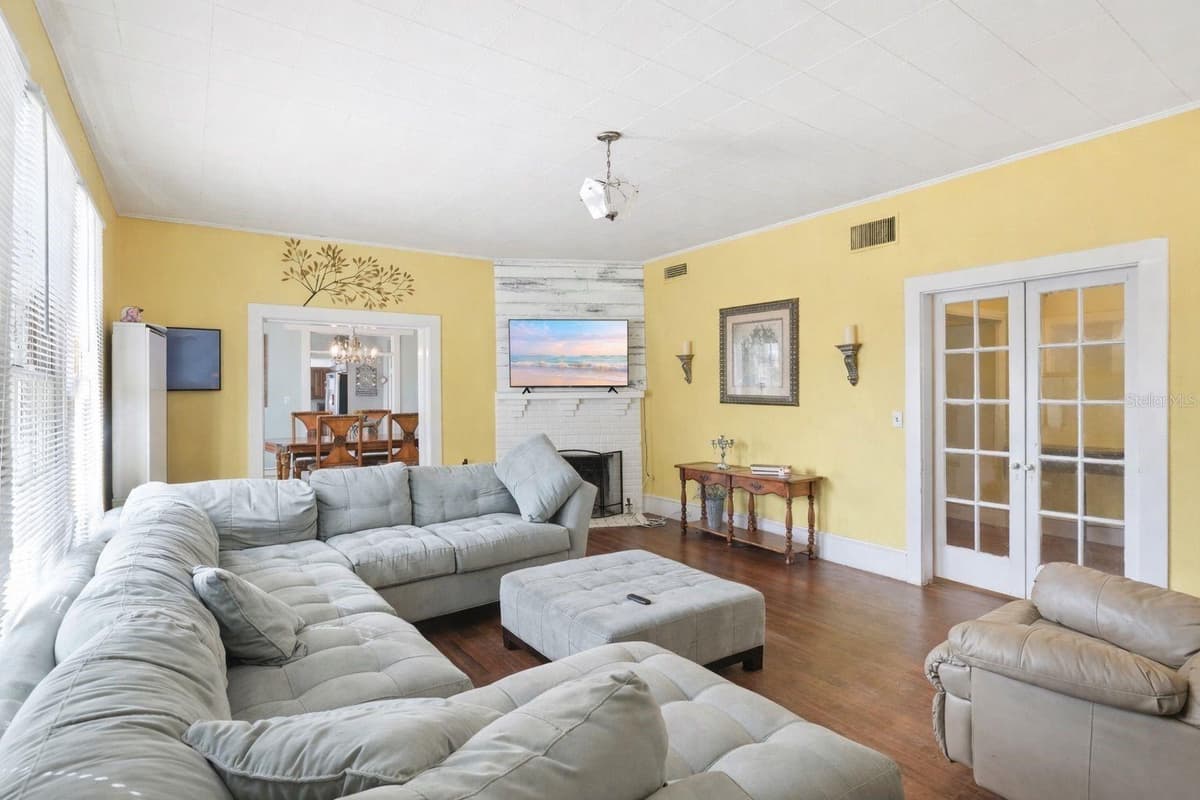420 PINE STREET — photo 11 of 50