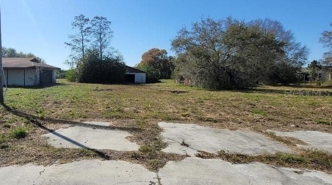 6012 LORRAINE ROAD — photo 2 of 5