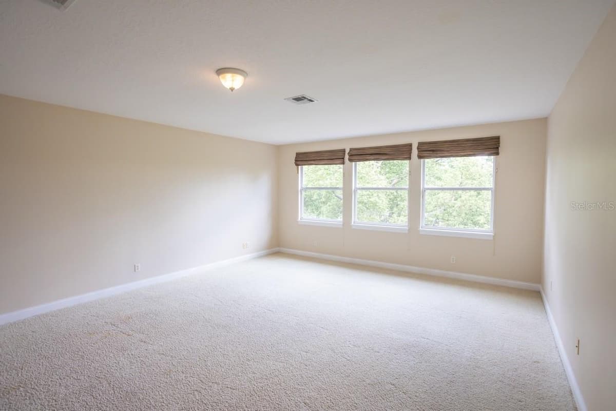 25609 HAWKS RUN LANE — photo 15 of 36