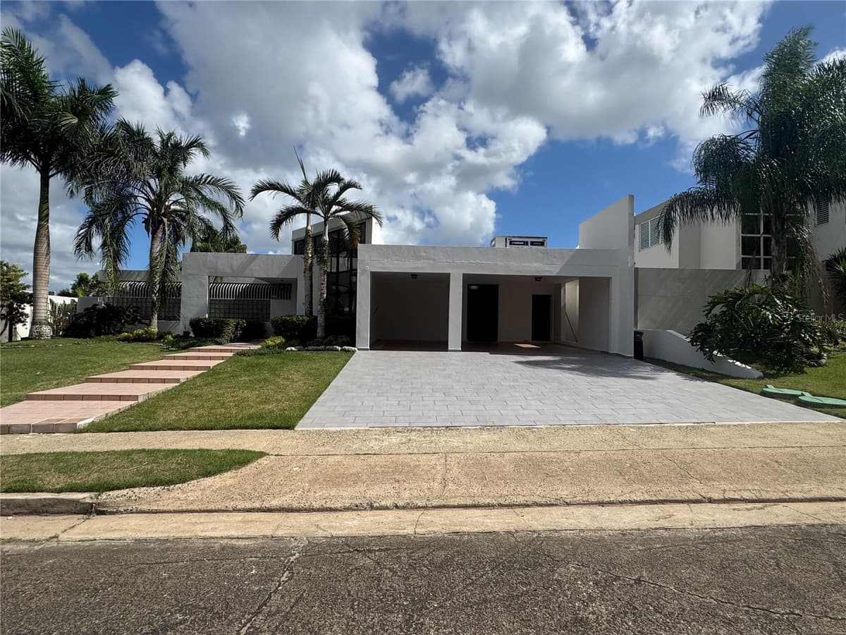 F9 SAN ESTEBAN — photo 1 of 35