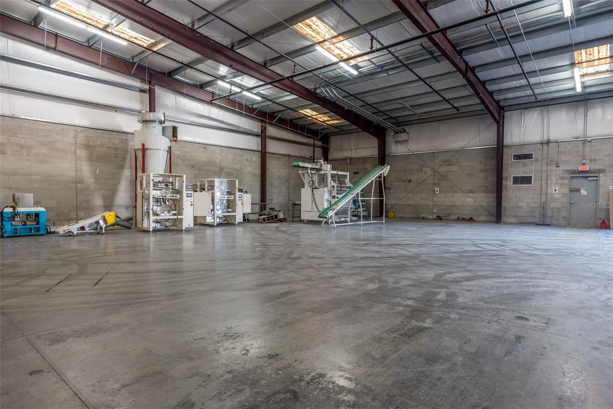 1770 BUSINESS CENTER LANE — photo 9 of 20