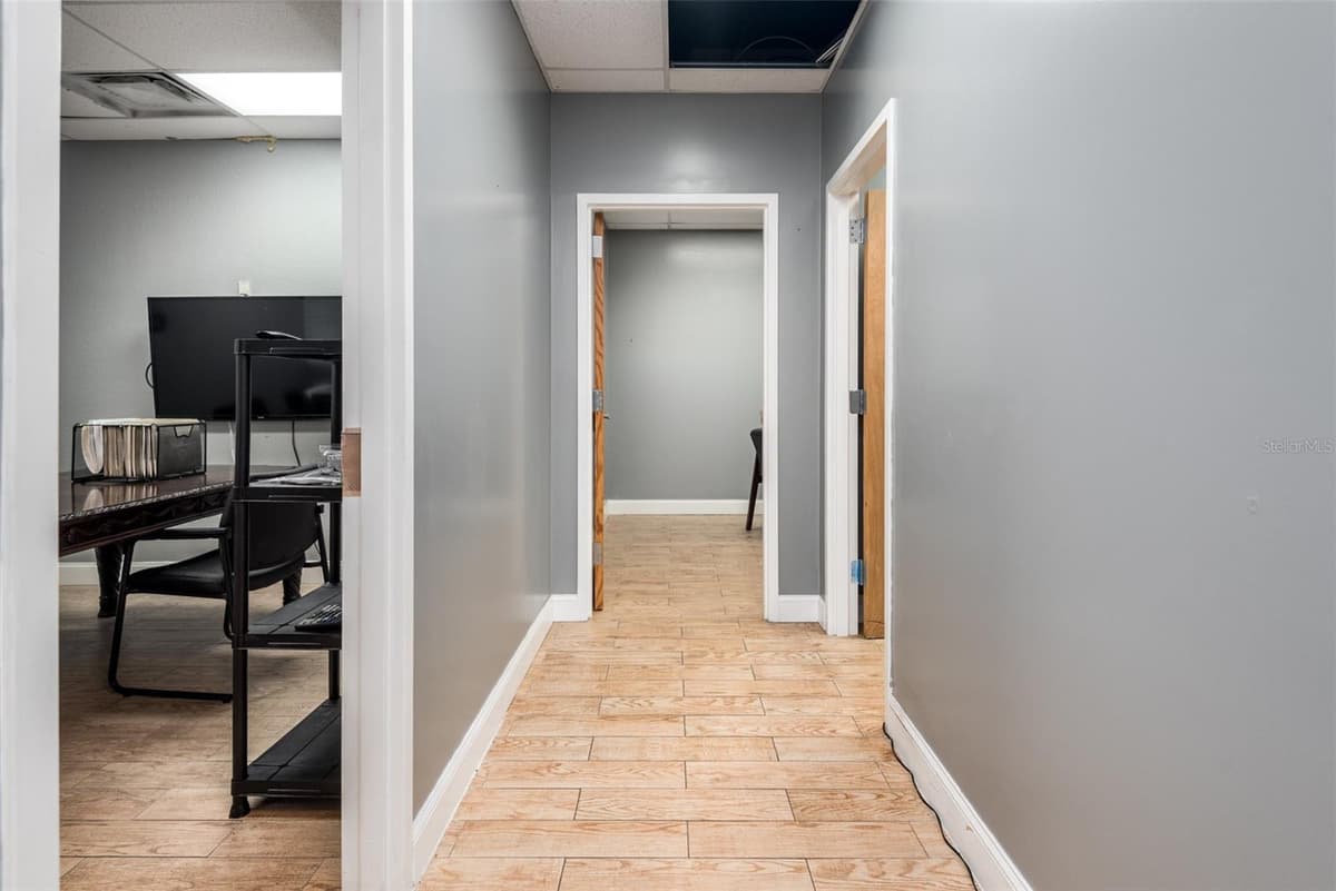 1770 BUSINESS CENTER LANE — photo 14 of 20