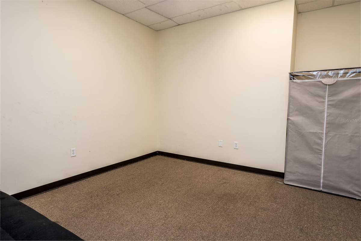 1770 BUSINESS CENTER LANE — photo 18 of 20