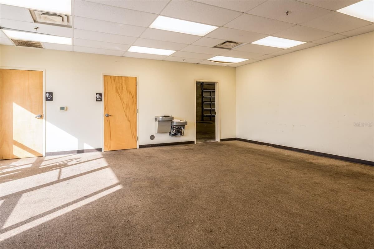 1770 BUSINESS CENTER LANE — photo 17 of 20