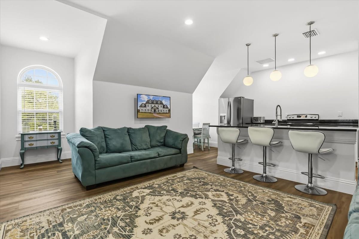 4510 PACKARD AVENUE — photo 64 of 89