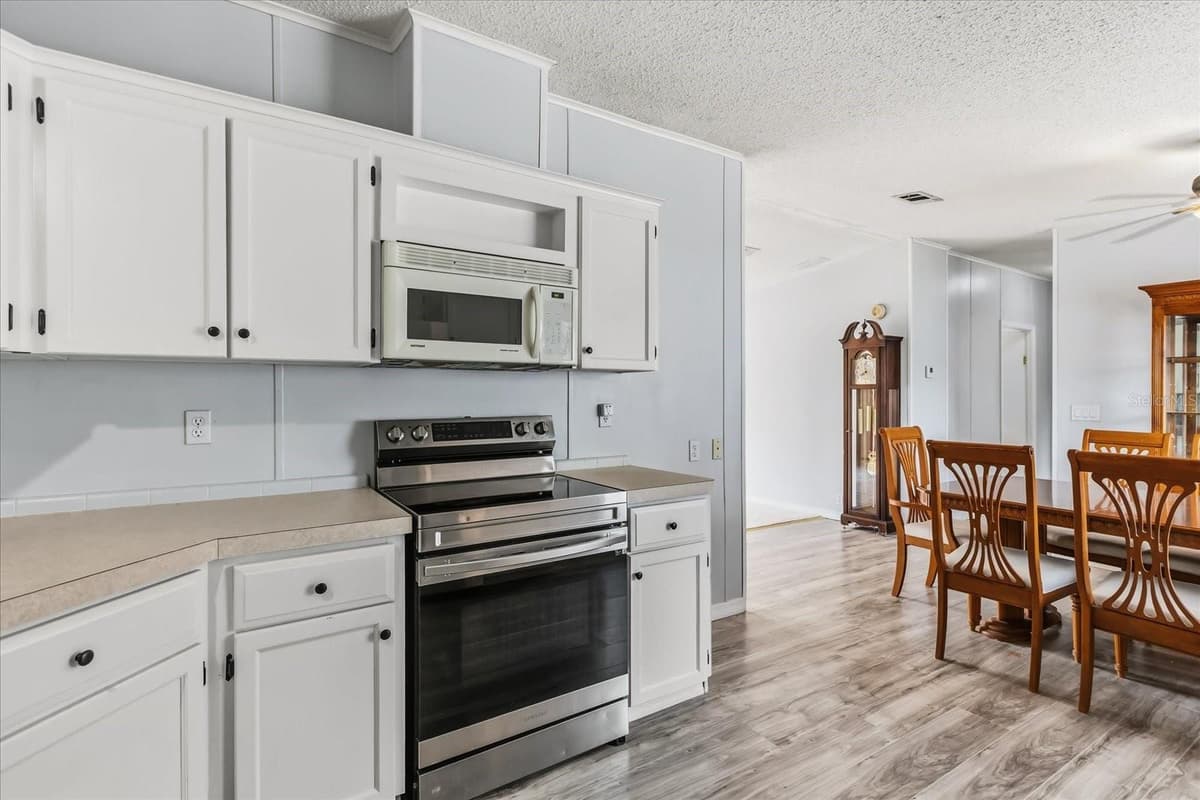 4510 PACKARD AVENUE — photo 70 of 89