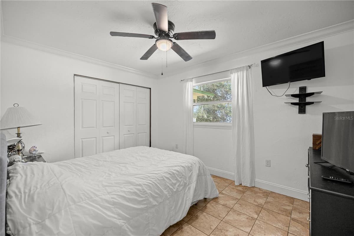 5947 AVENUE C — photo 15 of 32
