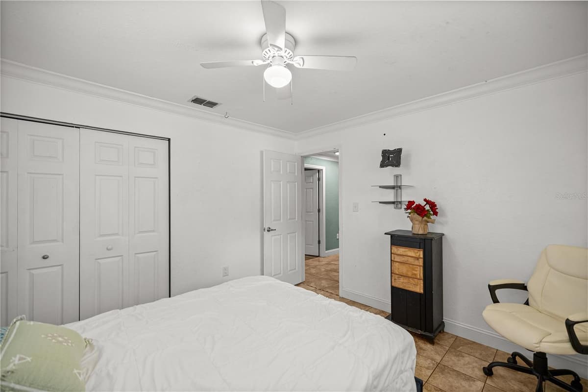 5947 AVENUE C — photo 20 of 32