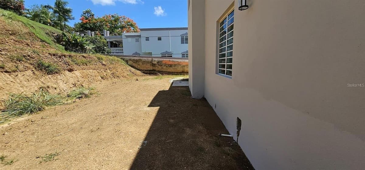 D-26 MANSIONES PLAYA HUCARES — photo 22 of 26