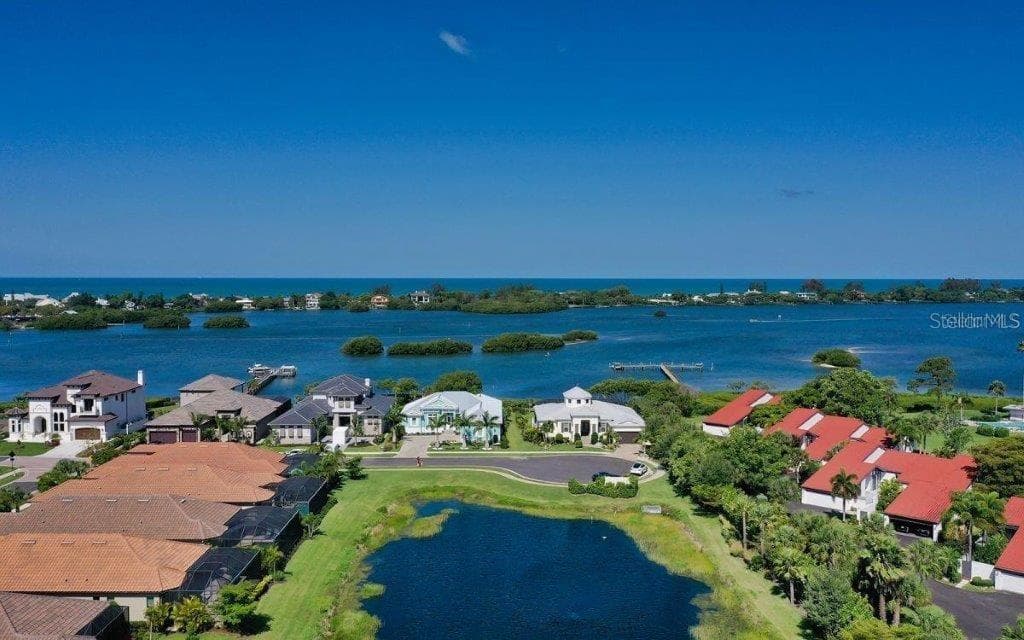 14401 MASTHEAD DRIVE — photo 4 of 96
