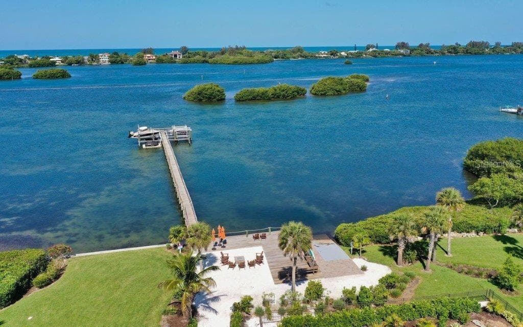 14401 MASTHEAD DRIVE — photo 77 of 96