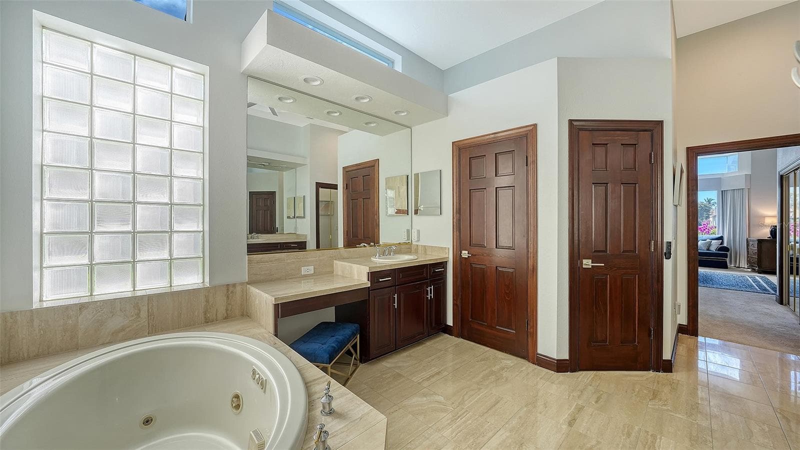3511 FAIR OAKS COURT — photo 29 of 58