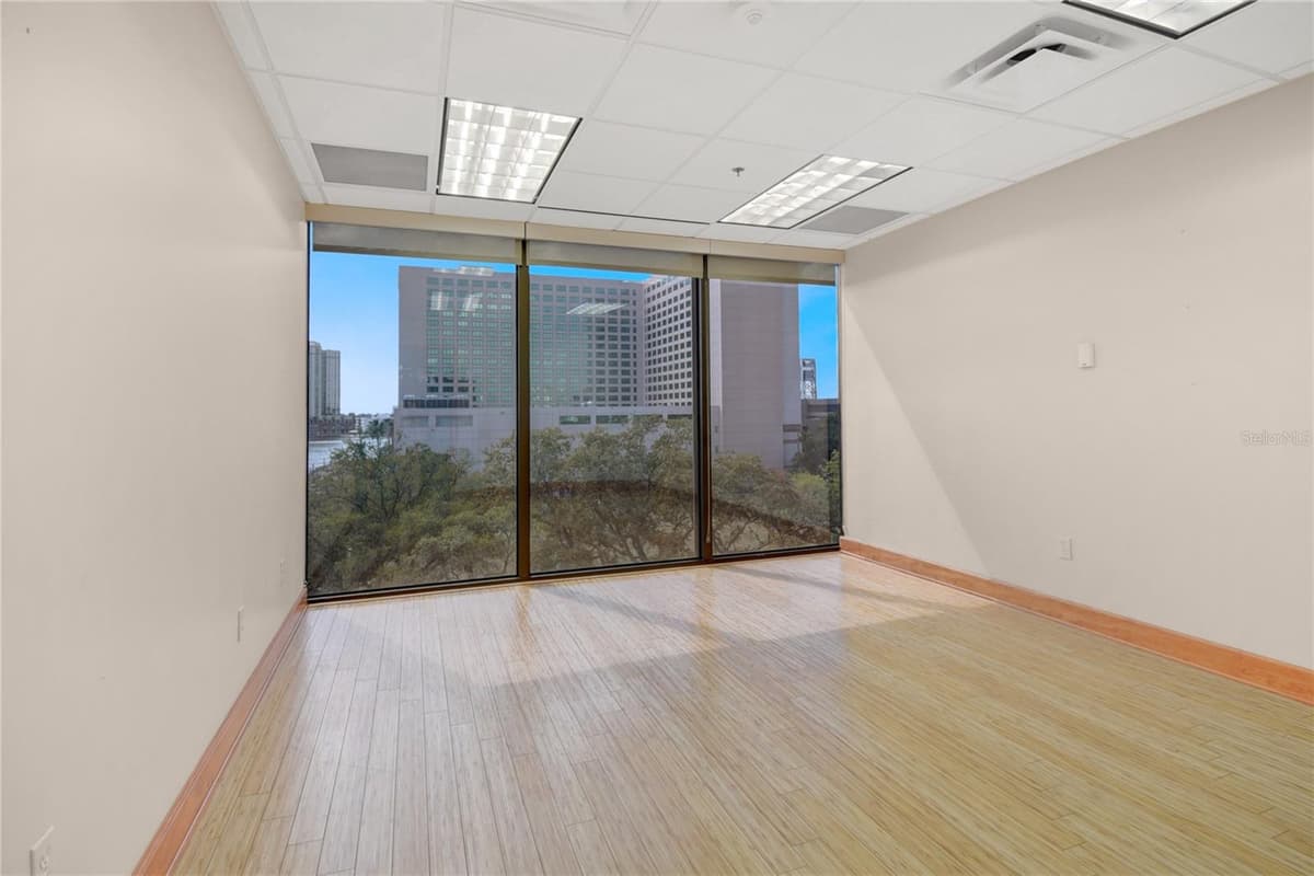 233 BAY STREET — photo 7 of 14