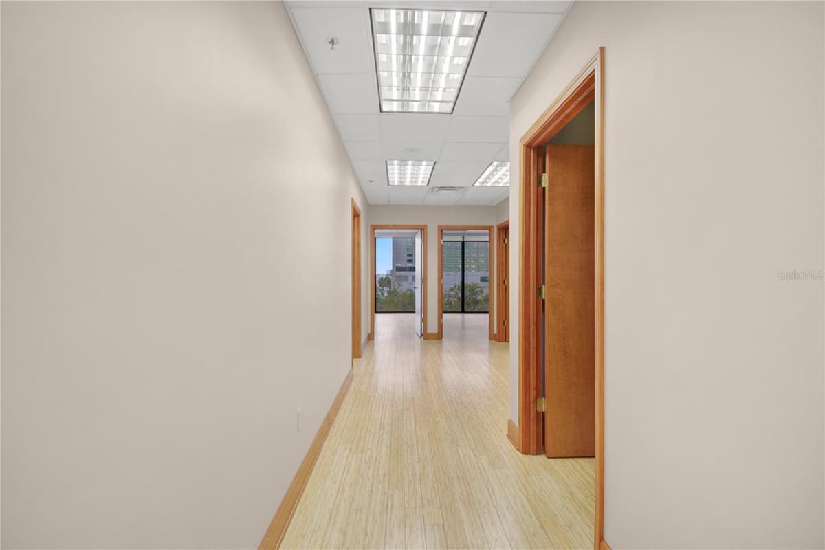 233 BAY STREET — photo 11 of 14