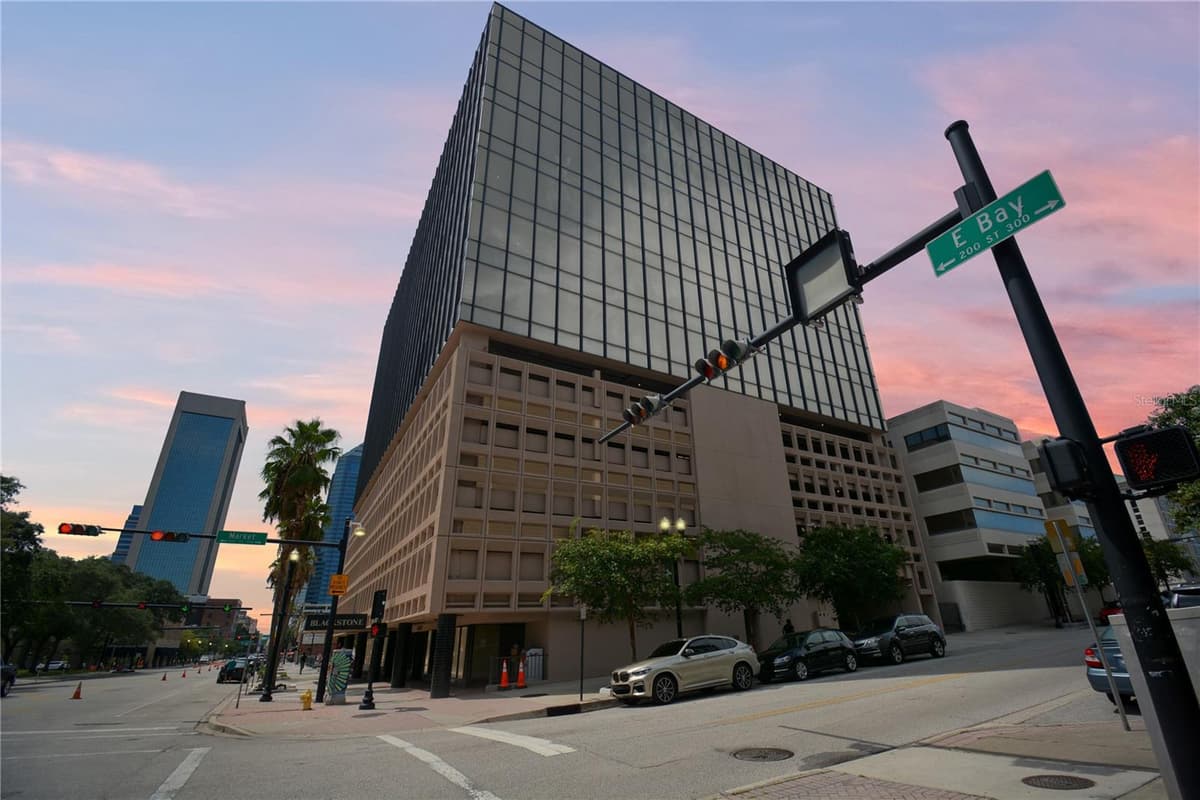 233 BAY STREET — photo 1 of 14