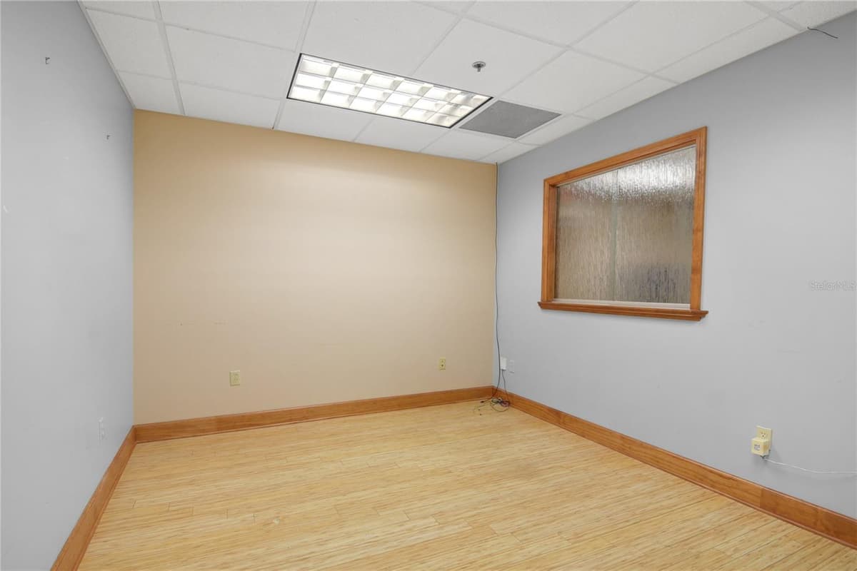 233 BAY STREET — photo 10 of 14