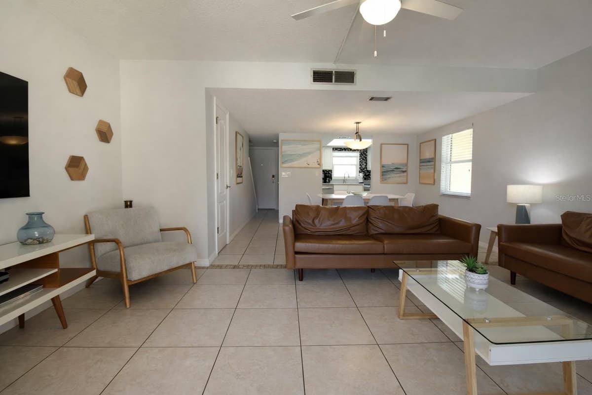 5200 OCEAN BEACH BOULEVARD — photo 12 of 30