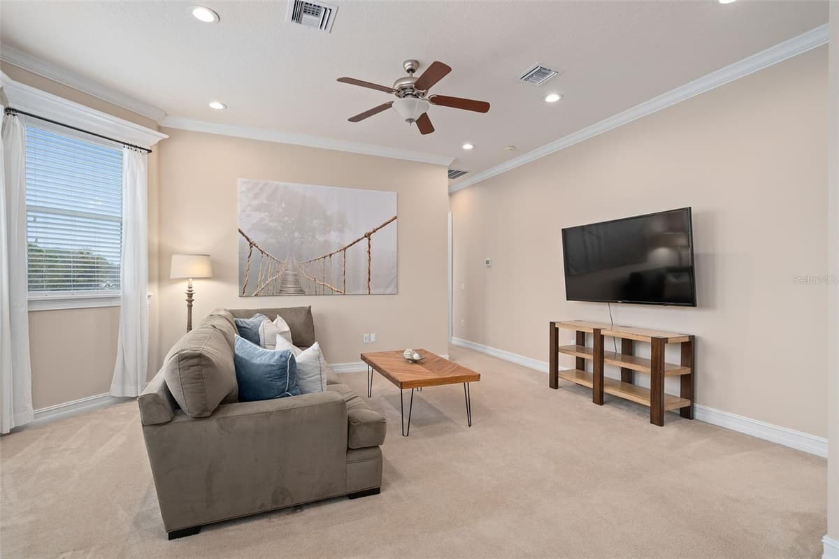 5301 CARSON STREET — photo 39 of 69