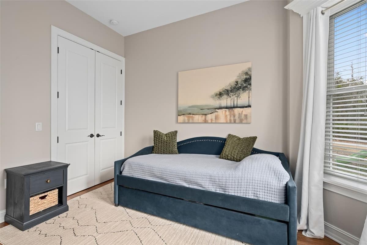 5301 CARSON STREET — photo 35 of 69