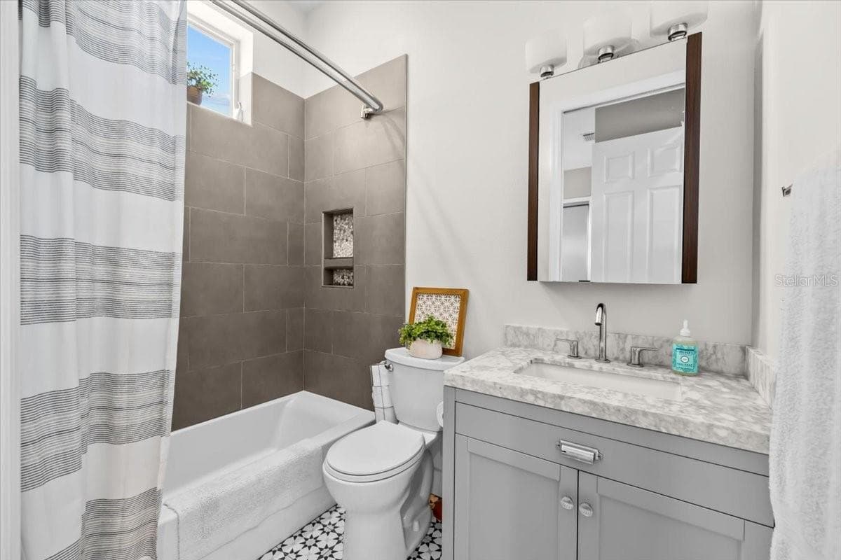 8117 BRIGHTON DRIVE — photo 43 of 81