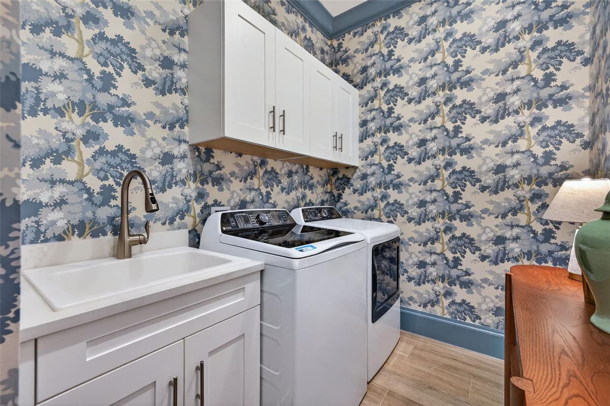 17395 BLUE SAPPHIRE DRIVE — photo 35 of 51
