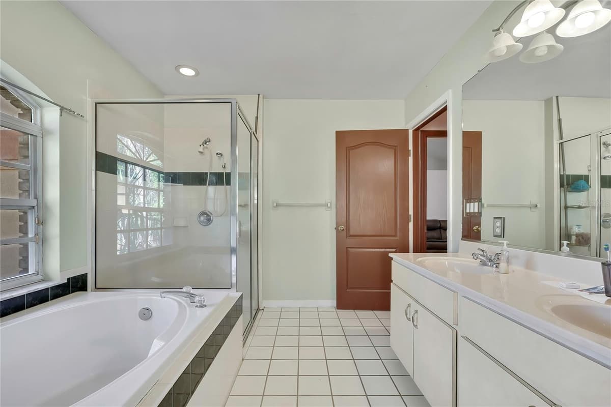 340 SAVOY STREET — photo 32 of 63