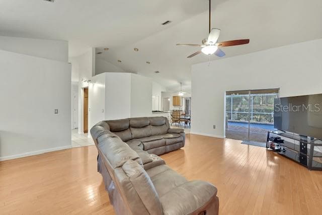 340 SAVOY STREET — photo 12 of 63